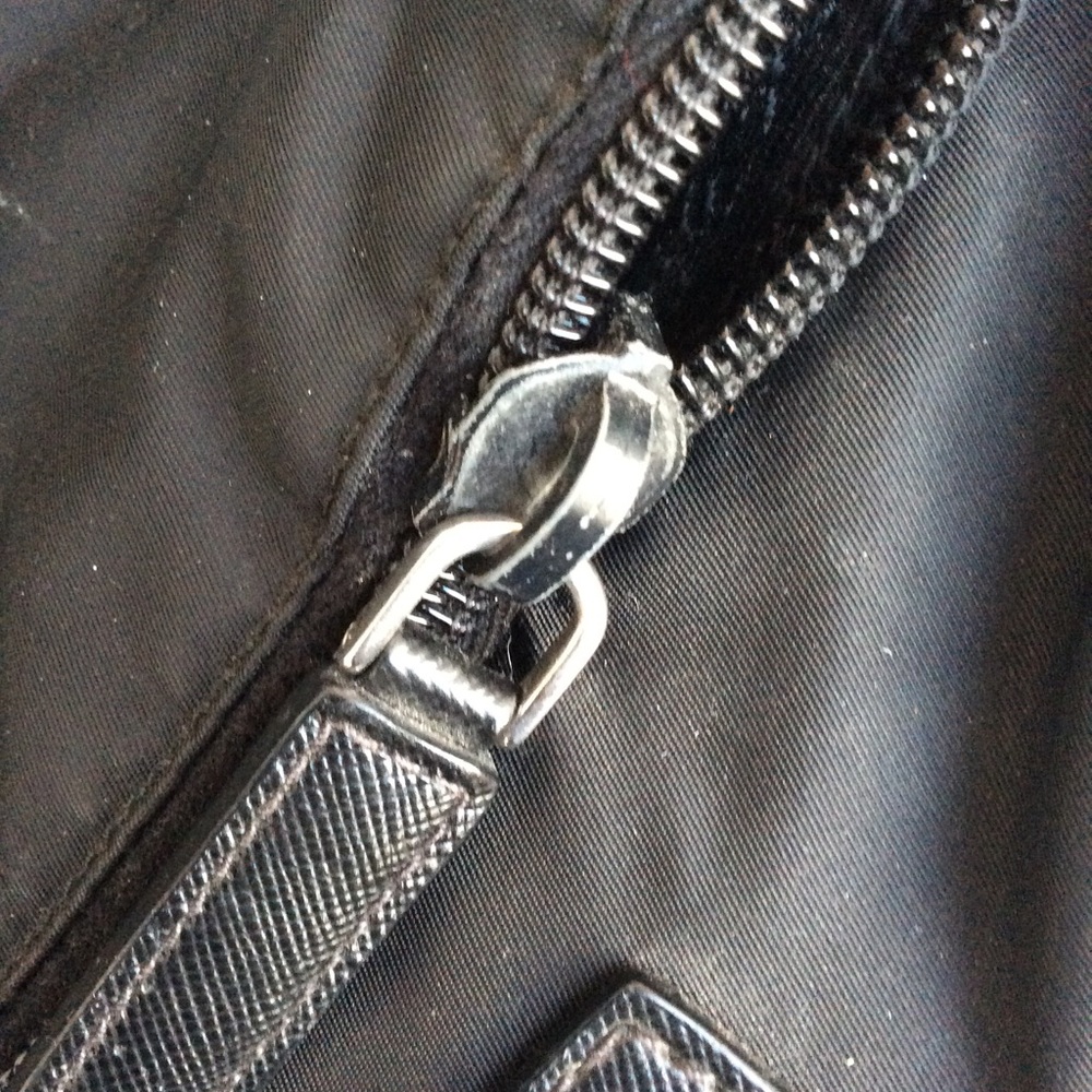 ❌SOLD❌ Prada Black Nylon Saffiano Laptop Tote Bag - Picture 7 of 10